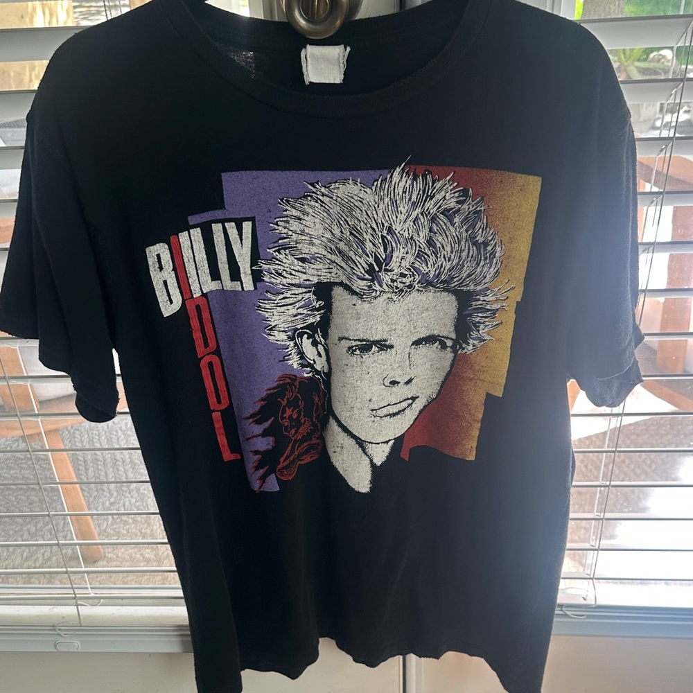 Made Worn Billy Idol Graphic Band Tee in Black with Color Block Print NWOT